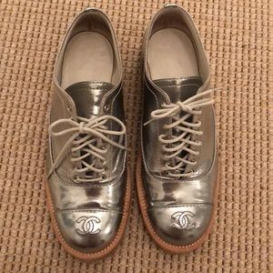 Silver Chanel PVS lace up oxfords